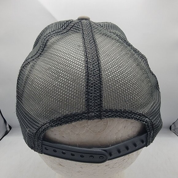 Goorin Bros Silver Fox Adults Gray The Farm Trucker Hat Adjustable Mesh Back - Picture 3 of 9